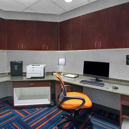 איסט סירקיוז Hampton Inn & Suites By Hilton Syracuse Dewitt מראה חיצוני תמונה