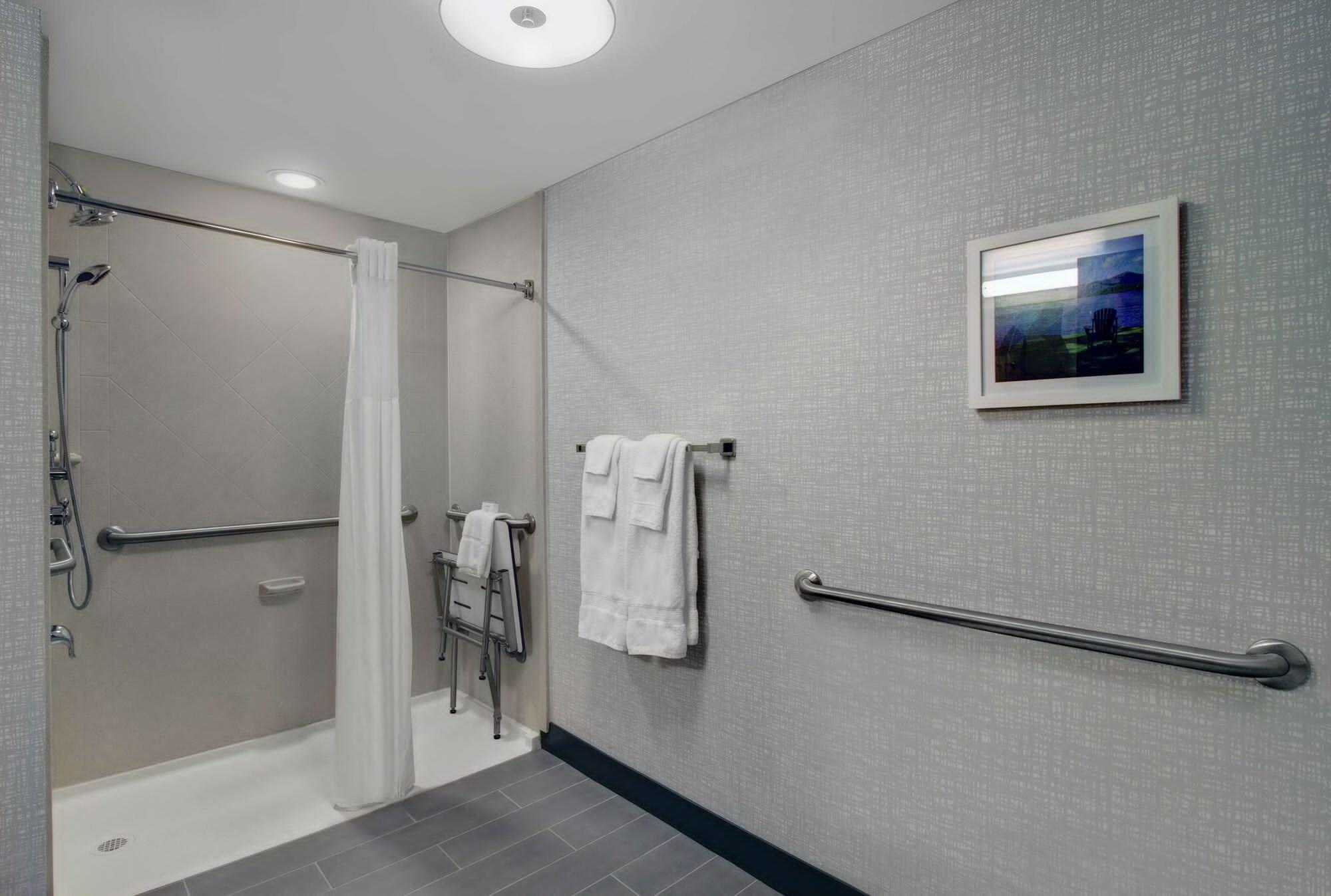 איסט סירקיוז Hampton Inn & Suites By Hilton Syracuse Dewitt מראה חיצוני תמונה