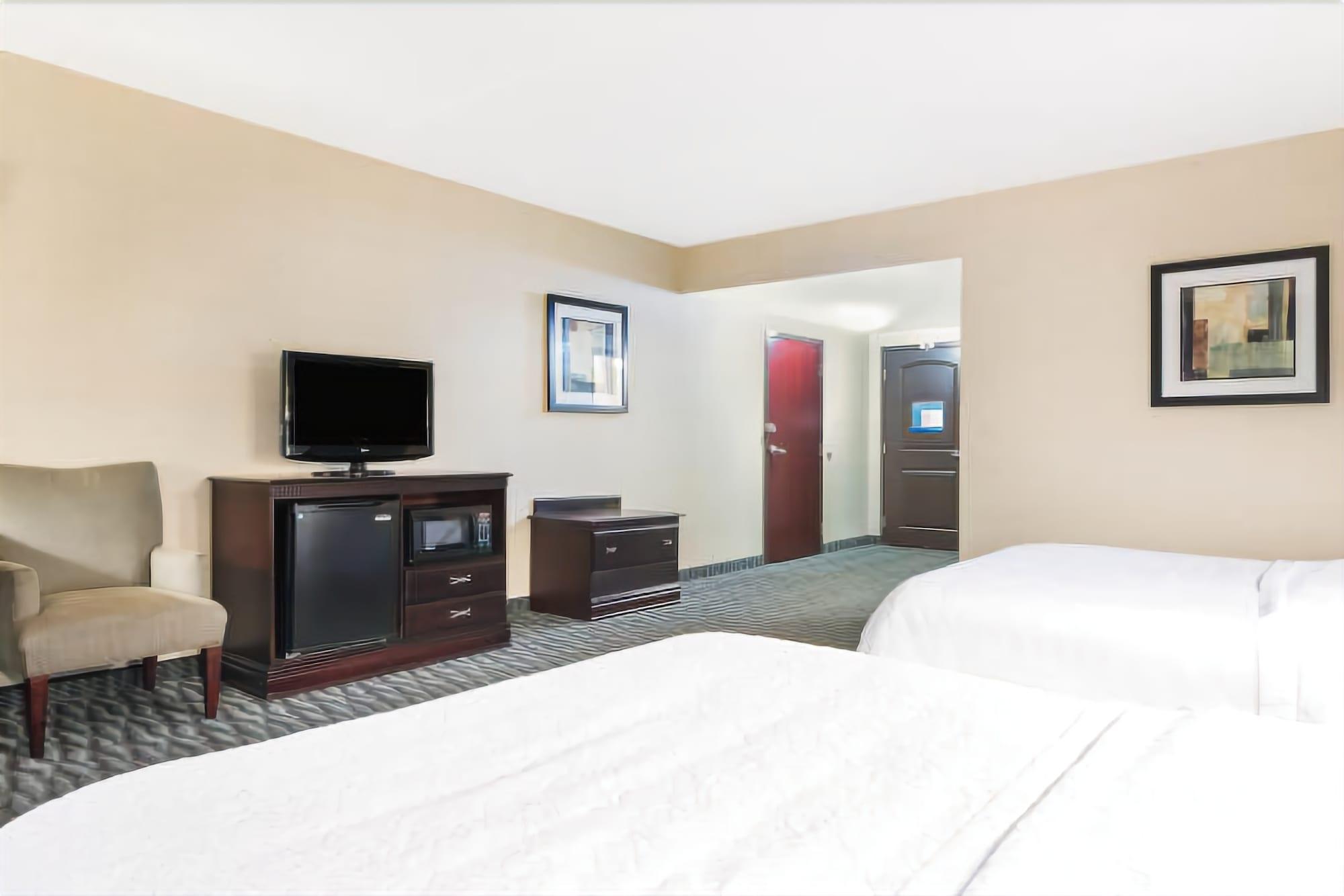 איסט סירקיוז Hampton Inn & Suites By Hilton Syracuse Dewitt מראה חיצוני תמונה
