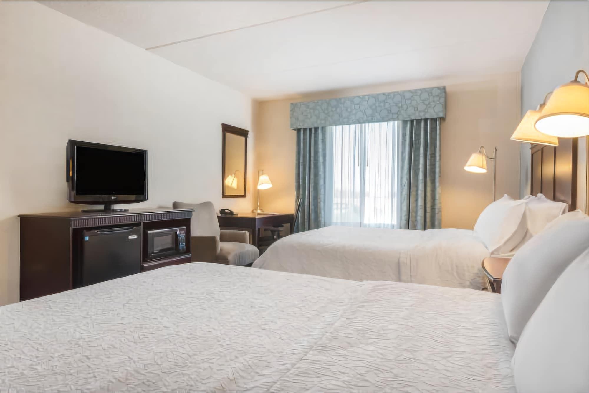 איסט סירקיוז Hampton Inn & Suites By Hilton Syracuse Dewitt מראה חיצוני תמונה